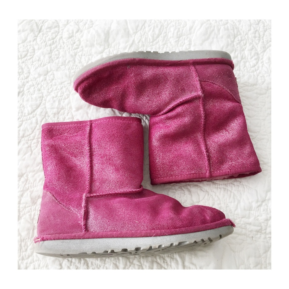 Women’s UGG Mid-Calf shearling style boot | pink w/silver sparkle size 5